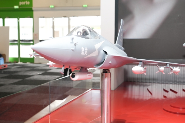 JF-17“梟龍”戰(zhàn)斗機(jī)